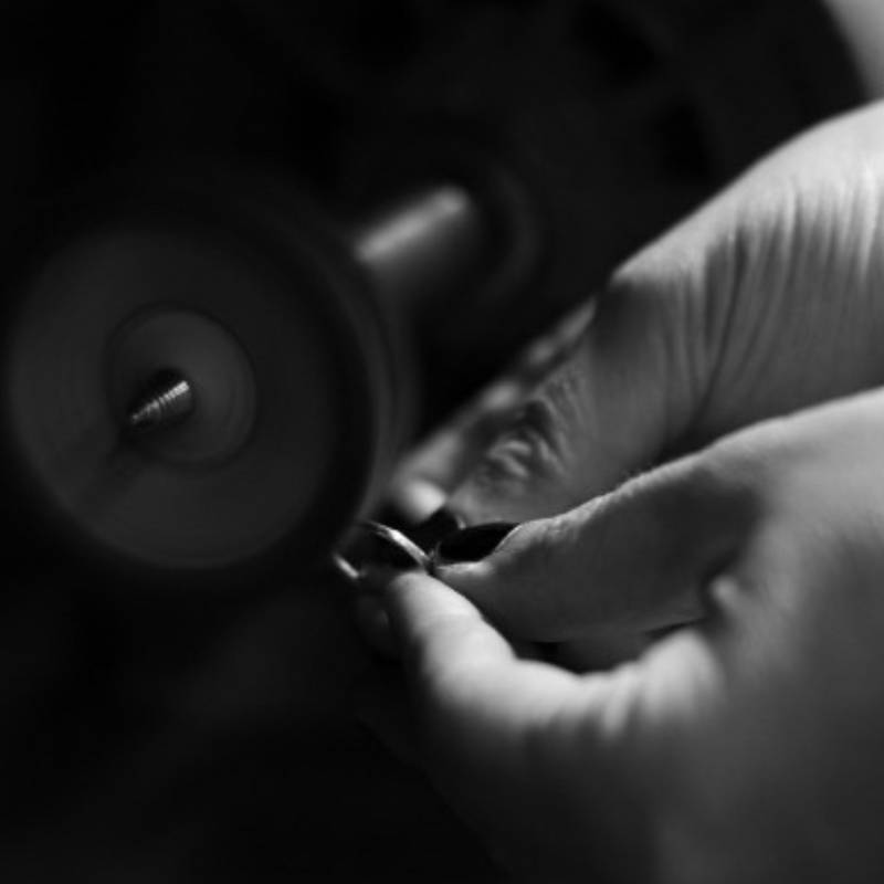 dossier | HANDMADE JEWELRY PRODUCTION