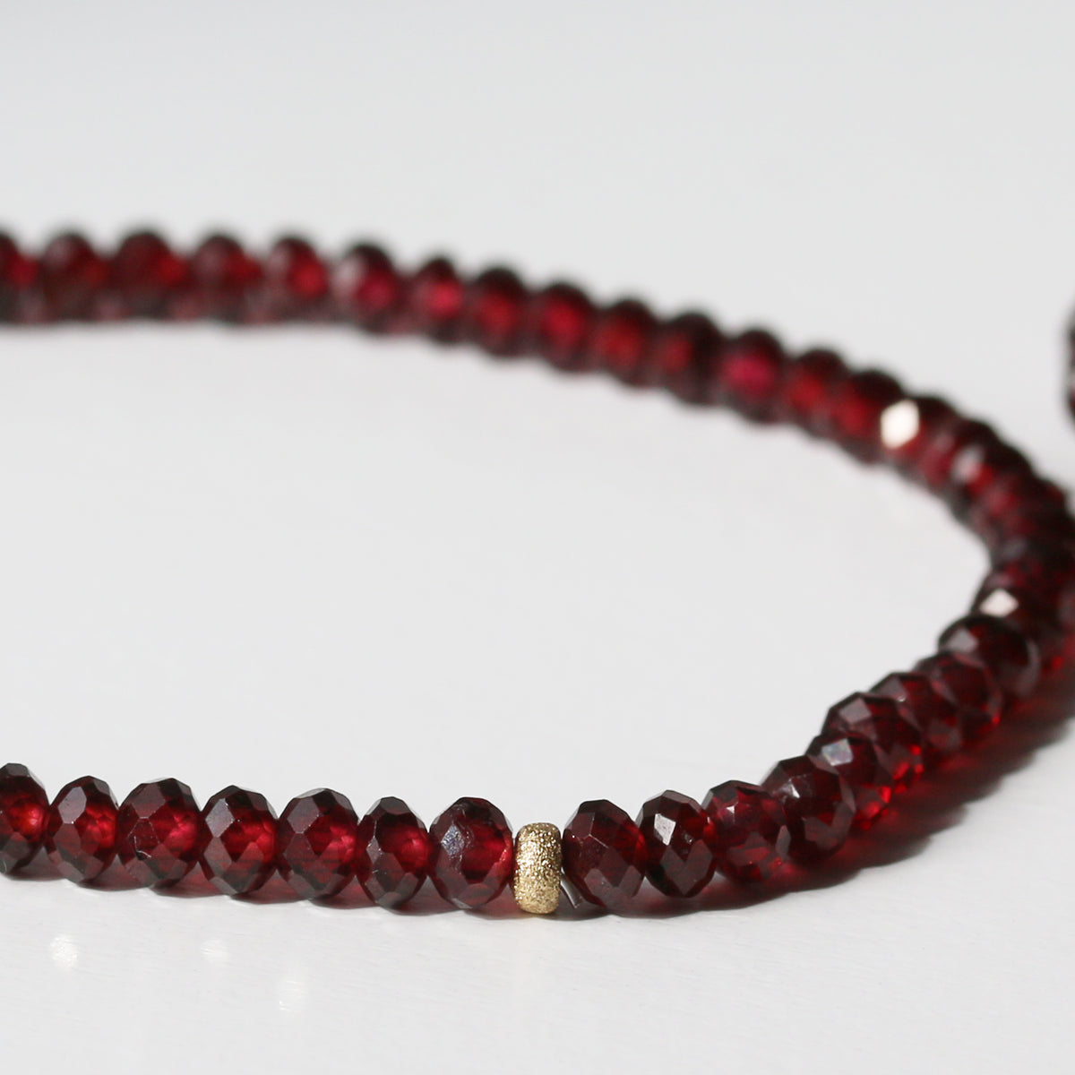 MULLED WINE | GARNET LIMITED EDITION GEM BRACELET