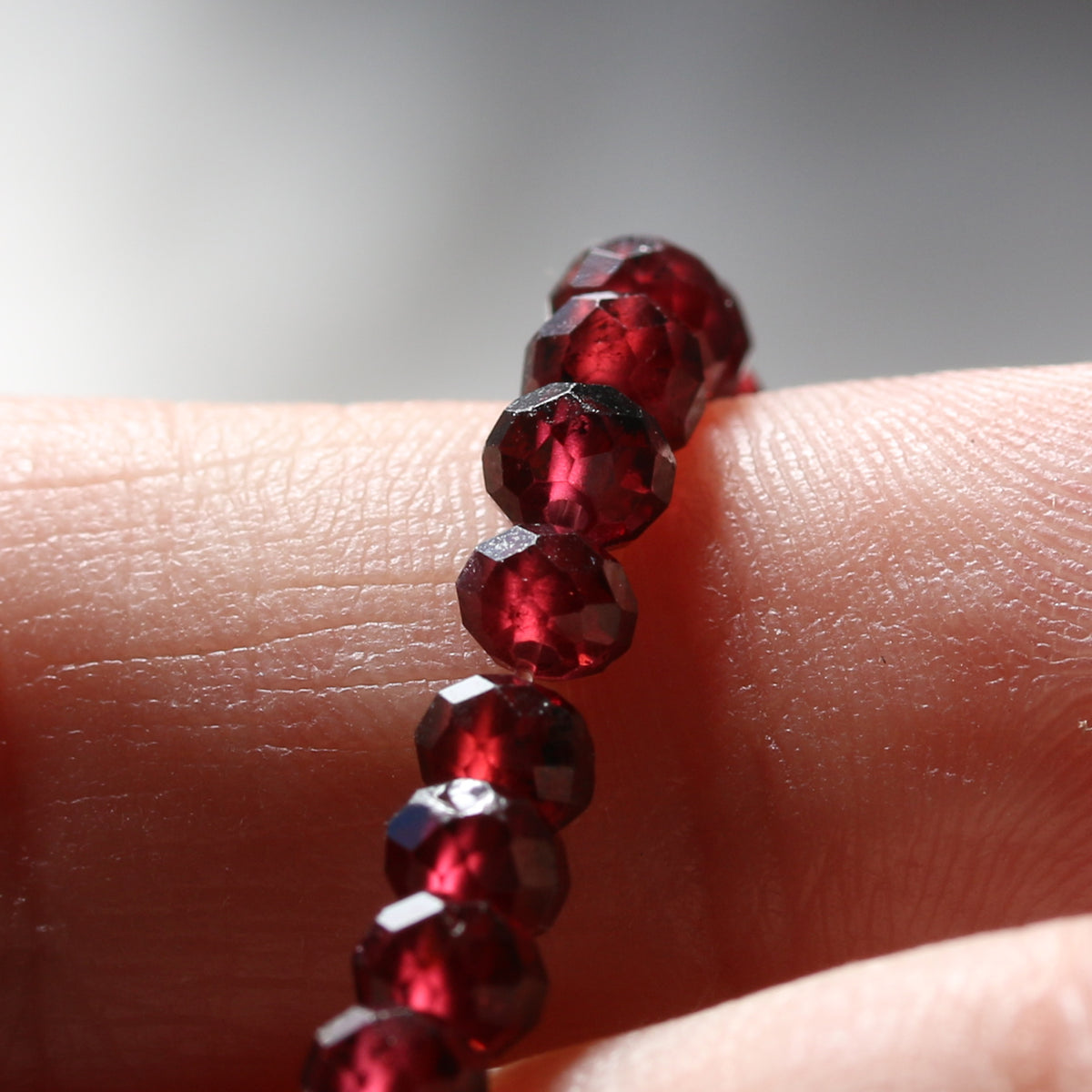MULLED WINE | GARNET LIMITED EDITION GEM BRACELET
