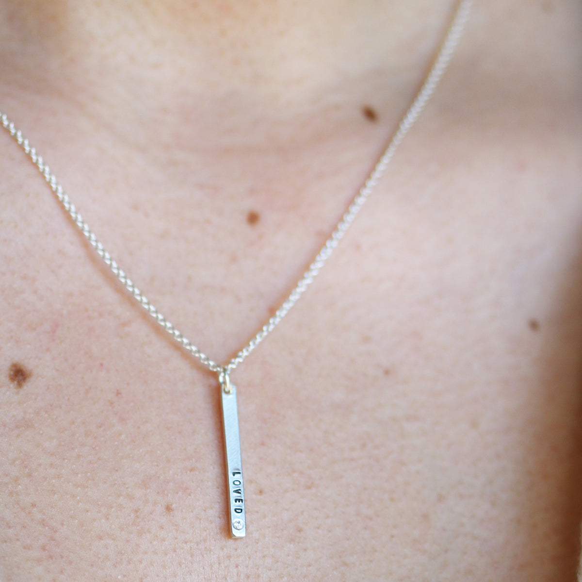 MINI BAR NECKLACE