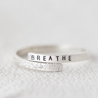 Breathe adjustable ring