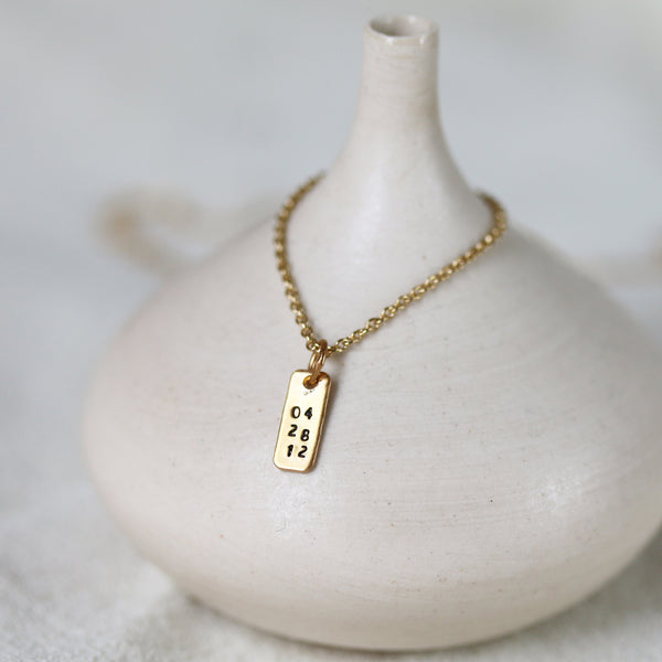 ITTY-BITTY TAG NECKLACE
