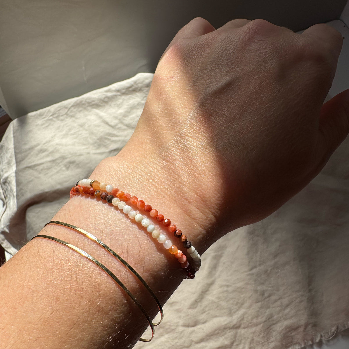 HARVEST DAWN | RED + WHITE AGATE LIMITED EDITION GEM BRACELET