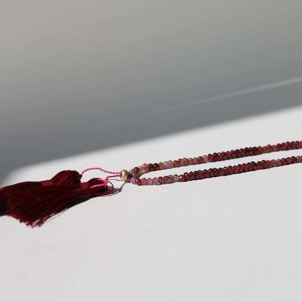 MULLED WINE GEMSTONE TASSEL NECKLACE