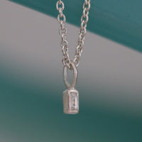 DIAMOND BAGUETTE NECKLACE