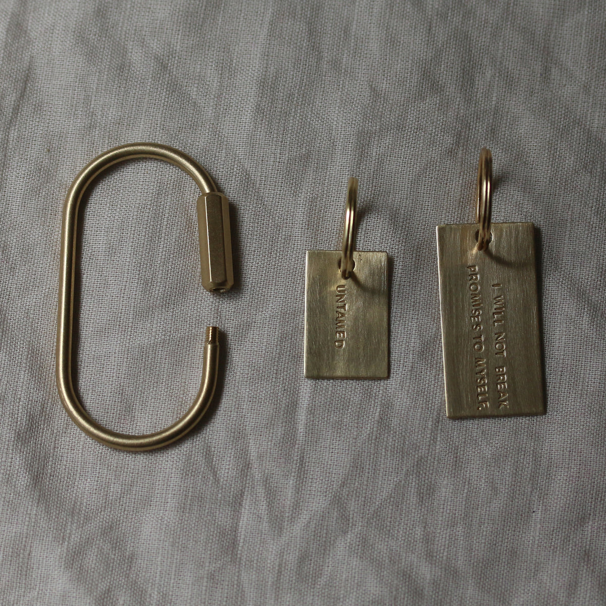 THE WORD KEYCHAIN | mini