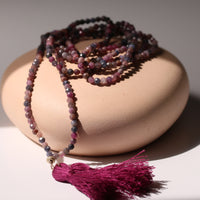 VINEYARD VELVET GEMSTONE TASSEL NECKLACE