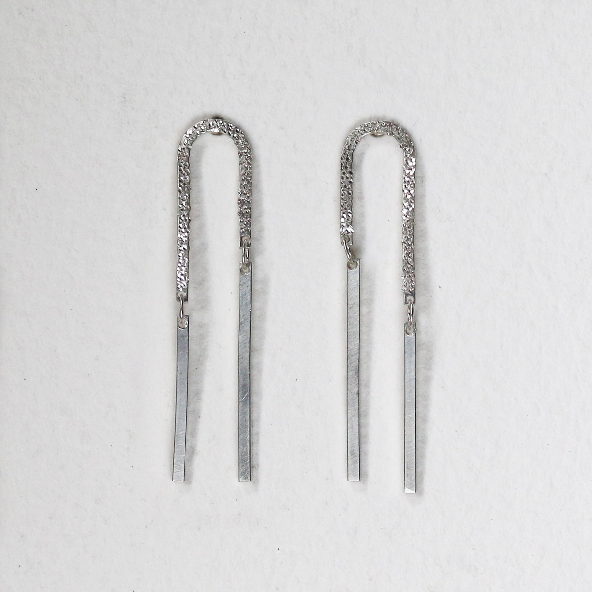 DIAMOND DUSTED ARCHES EARRINGS